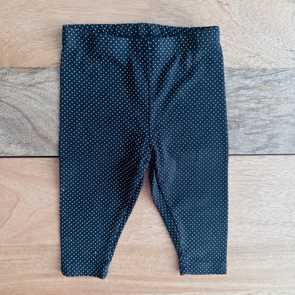 $2 Carter’s black polka dot legging 3-6m baby pants